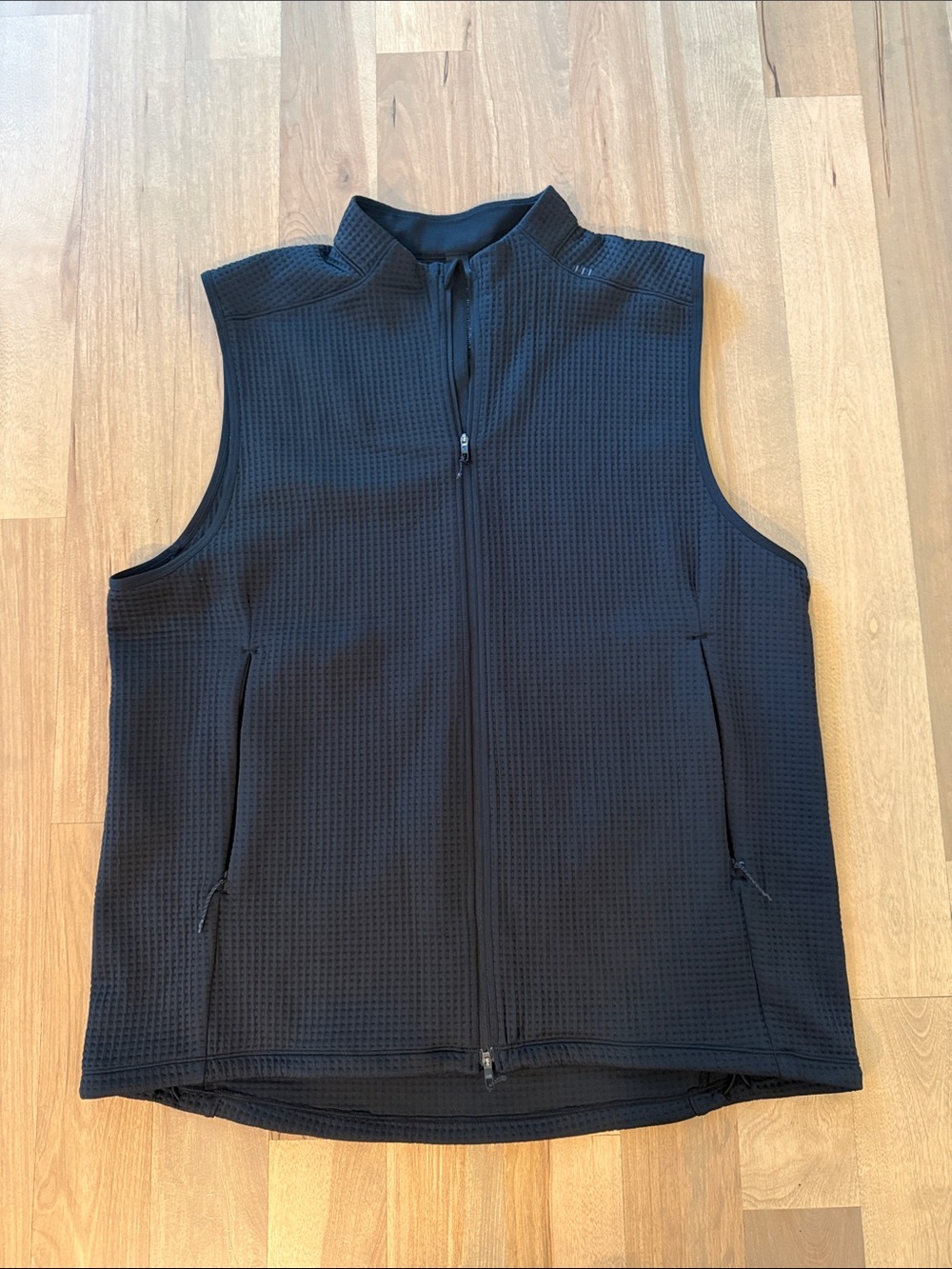 Lululemon Athletics Black Textured Zip-Up Men's Vest